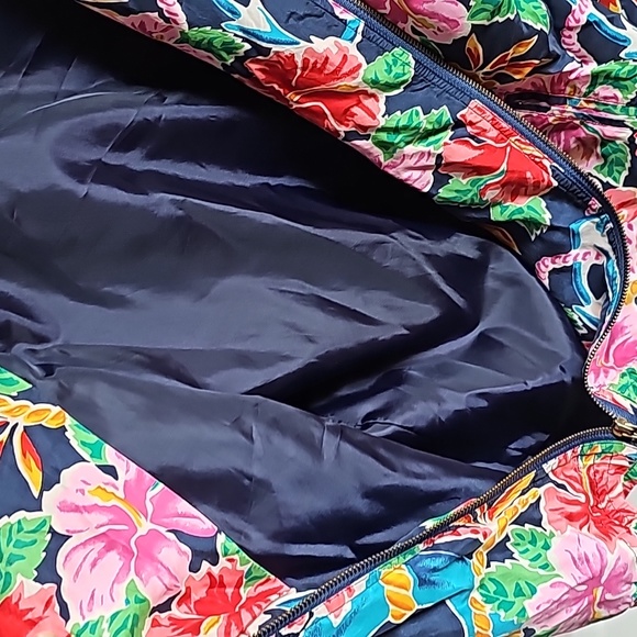 Mureli Vintage Windbreaker Jacket Floral 100% Silk Size Medium - Picture 5 of 5